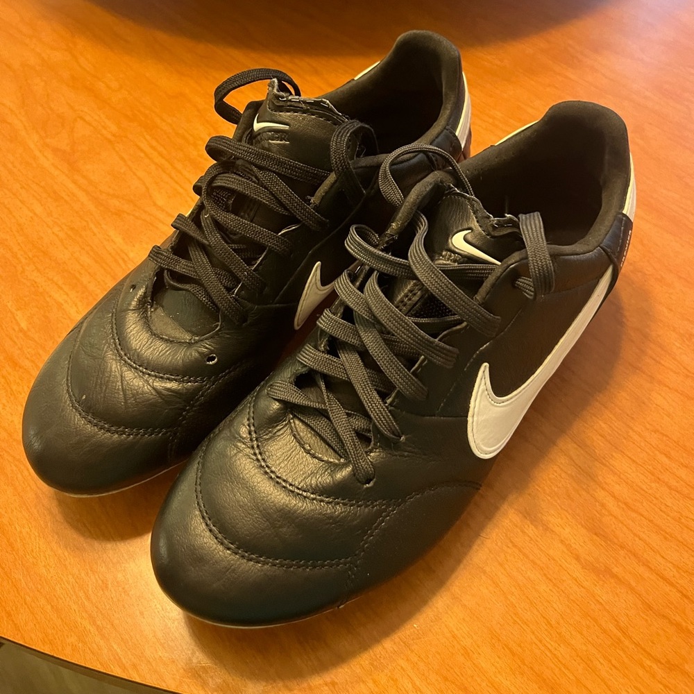 Nike Premier III FG Firm Ground Soccer Cleat